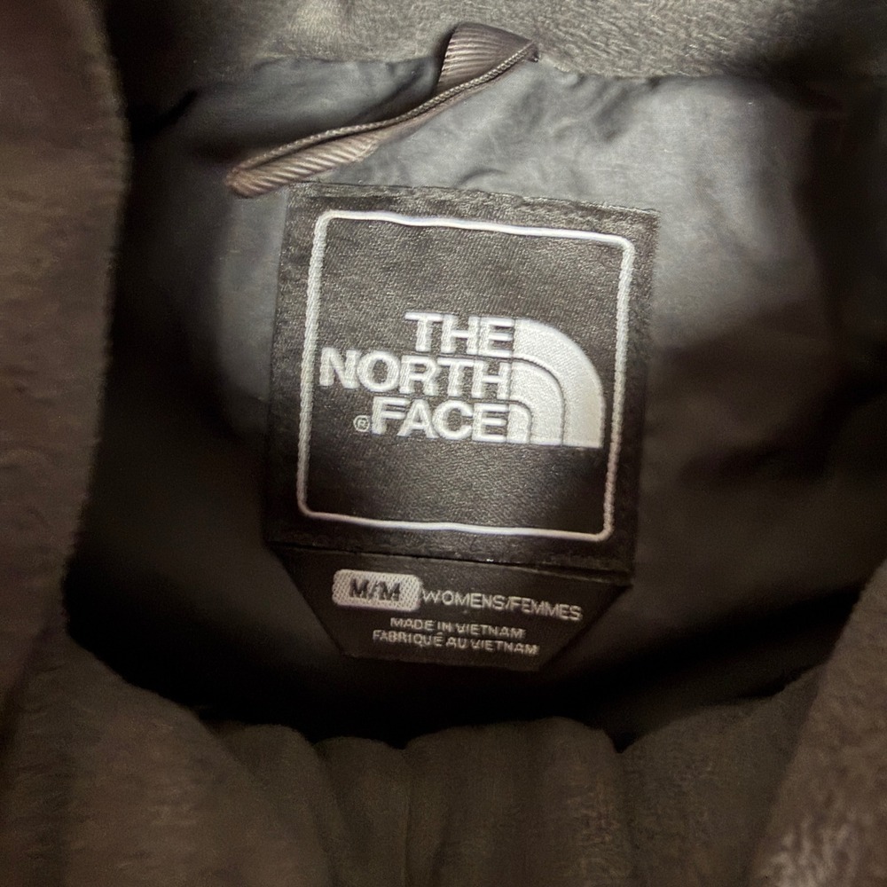 The North Face Womens Pink 550 Down Quilted Puffer Jacket Size Medium Diamond - Picture 2 of 8